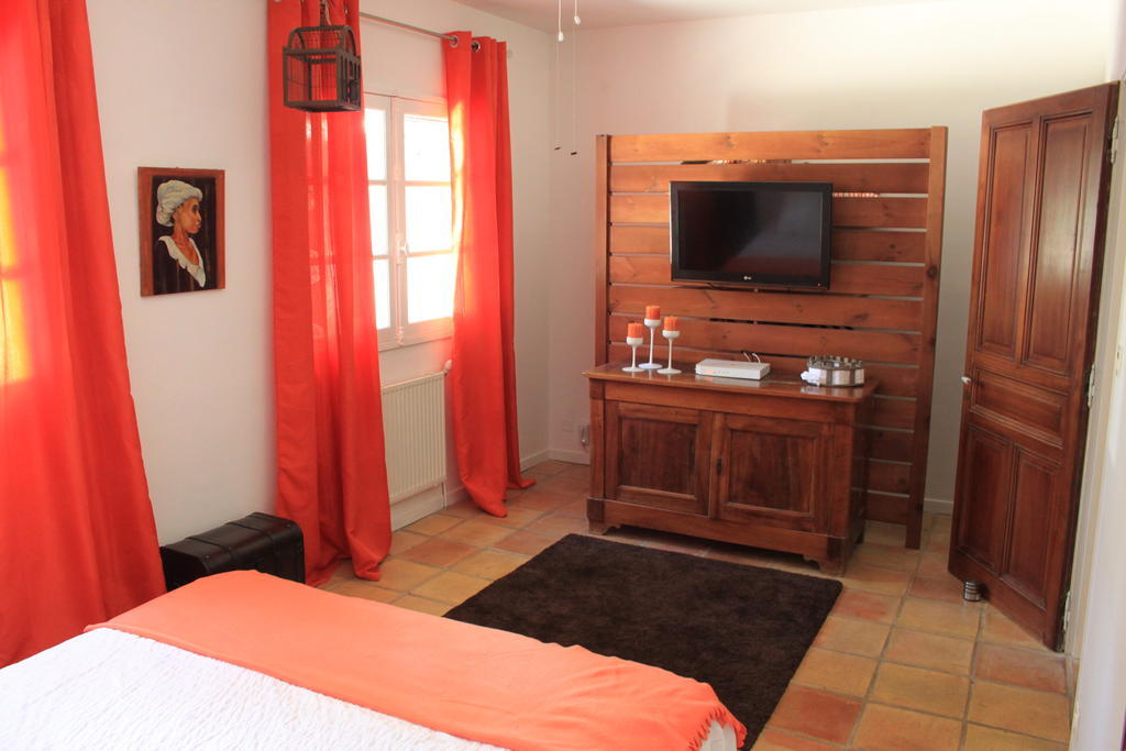 Bed and Breakfast La Bousquatière à Piolenc Chambre photo